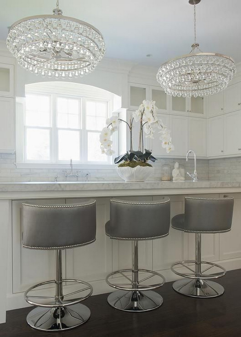 Tips to Style your Kitchen with swivel Bar Stools