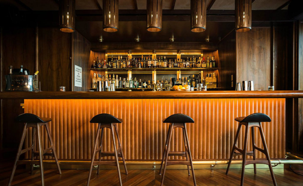 Discover the best bar decor ideas from USA bars to steal The Viceroy bar